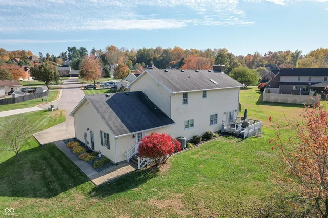 $357,500 | 2132 Lower Heiskell Court, Seymour, IN 47274