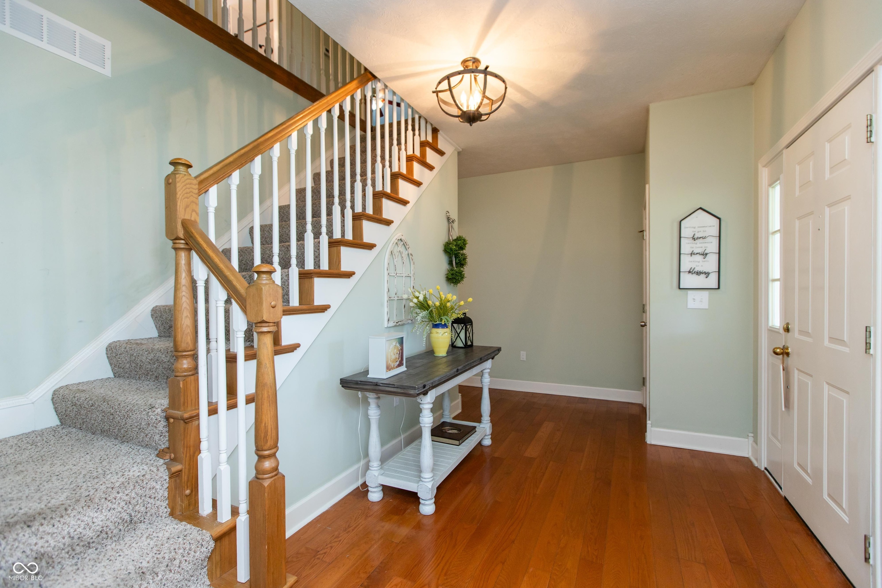 2132 Lower Heiskell Court Seymour, IN 47274 - Photo 5 of 32