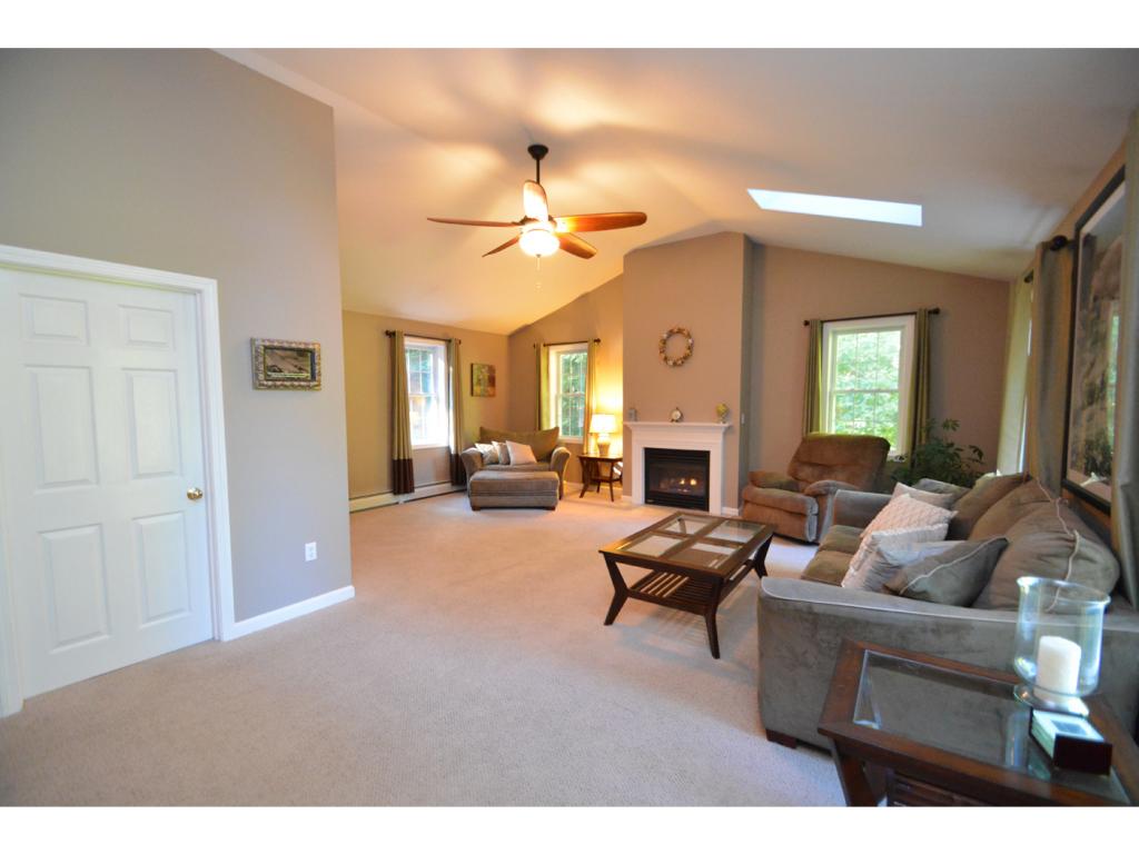 94 Wildcat Road Barrington, NH 03825 - Photo 6 of 36 Gallery Image 6