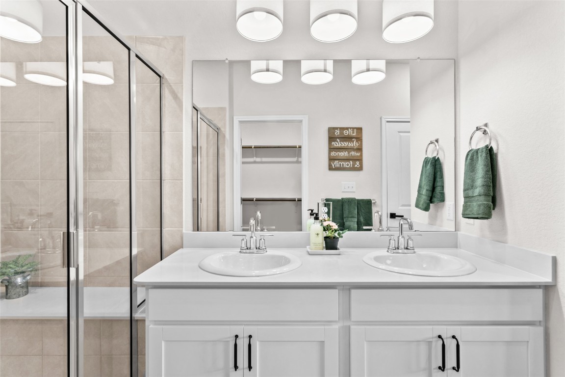 376 Lost Mine Peak Lane Dripping Springs, TX 78620 - Photo 23 of 40