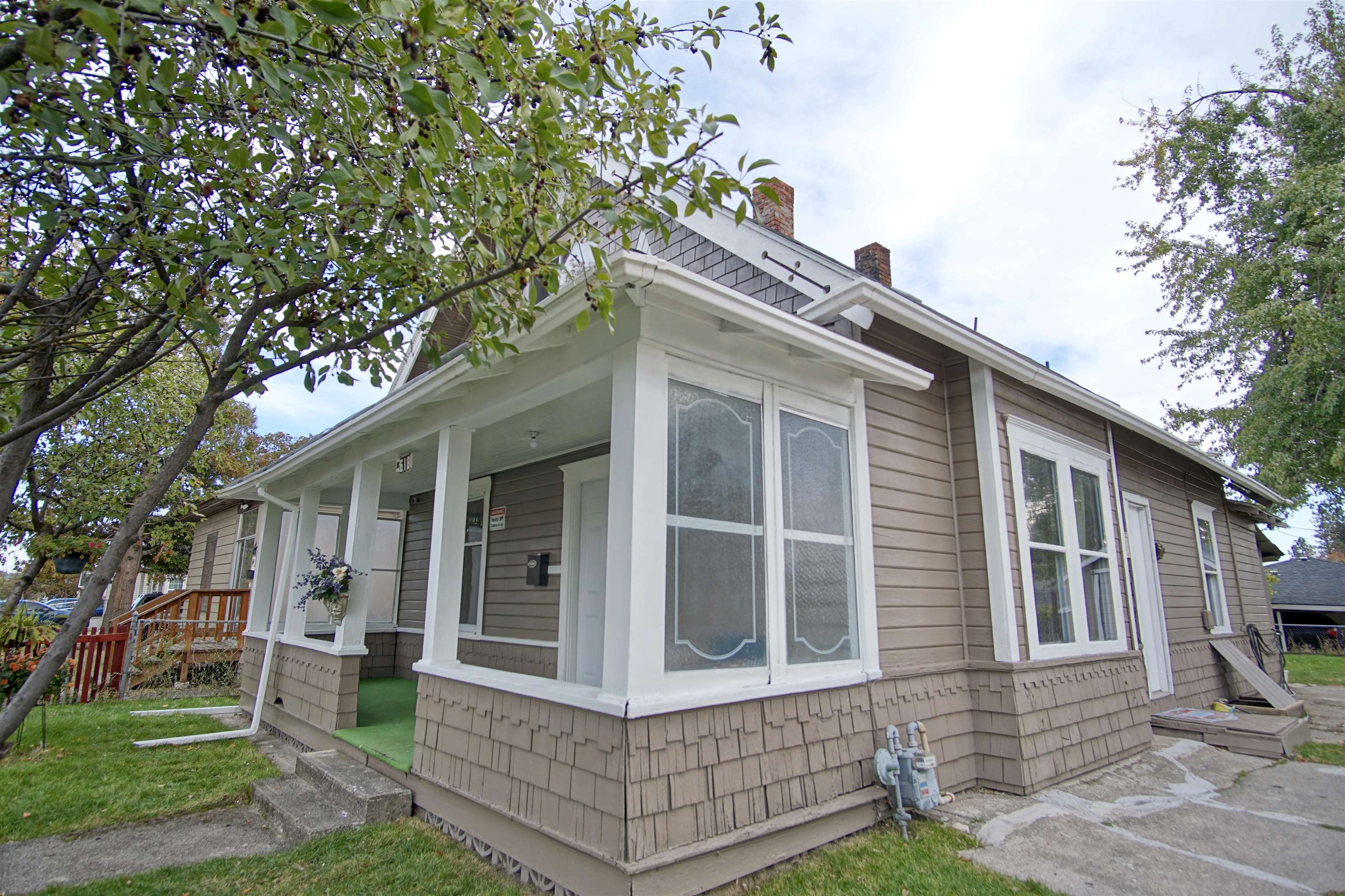 618 East Broad Avenue Spokane, WA 99207 - Photo 2 of 50