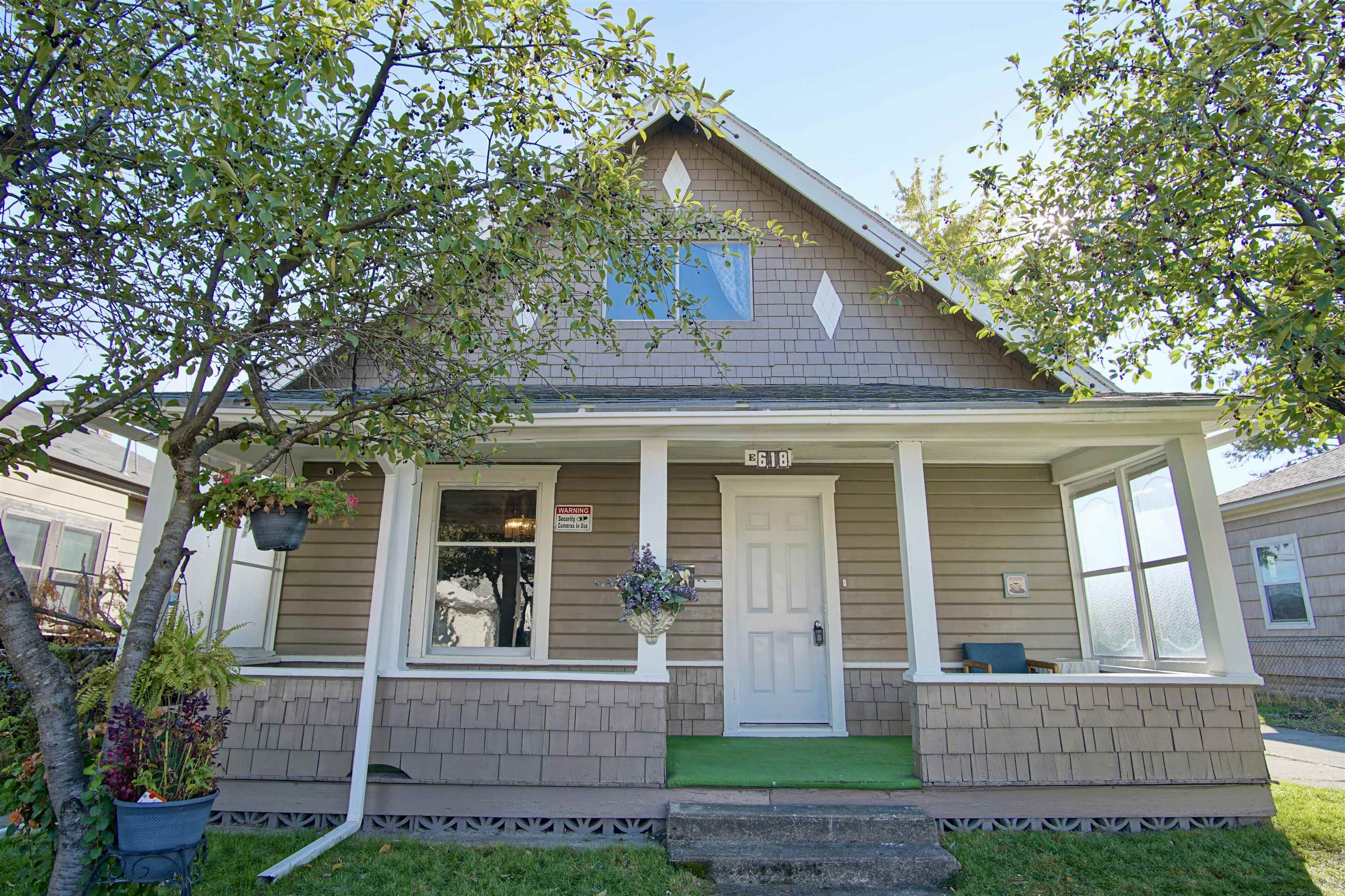 618 East Broad Avenue Spokane, WA 99207 - Photo 3 of 50