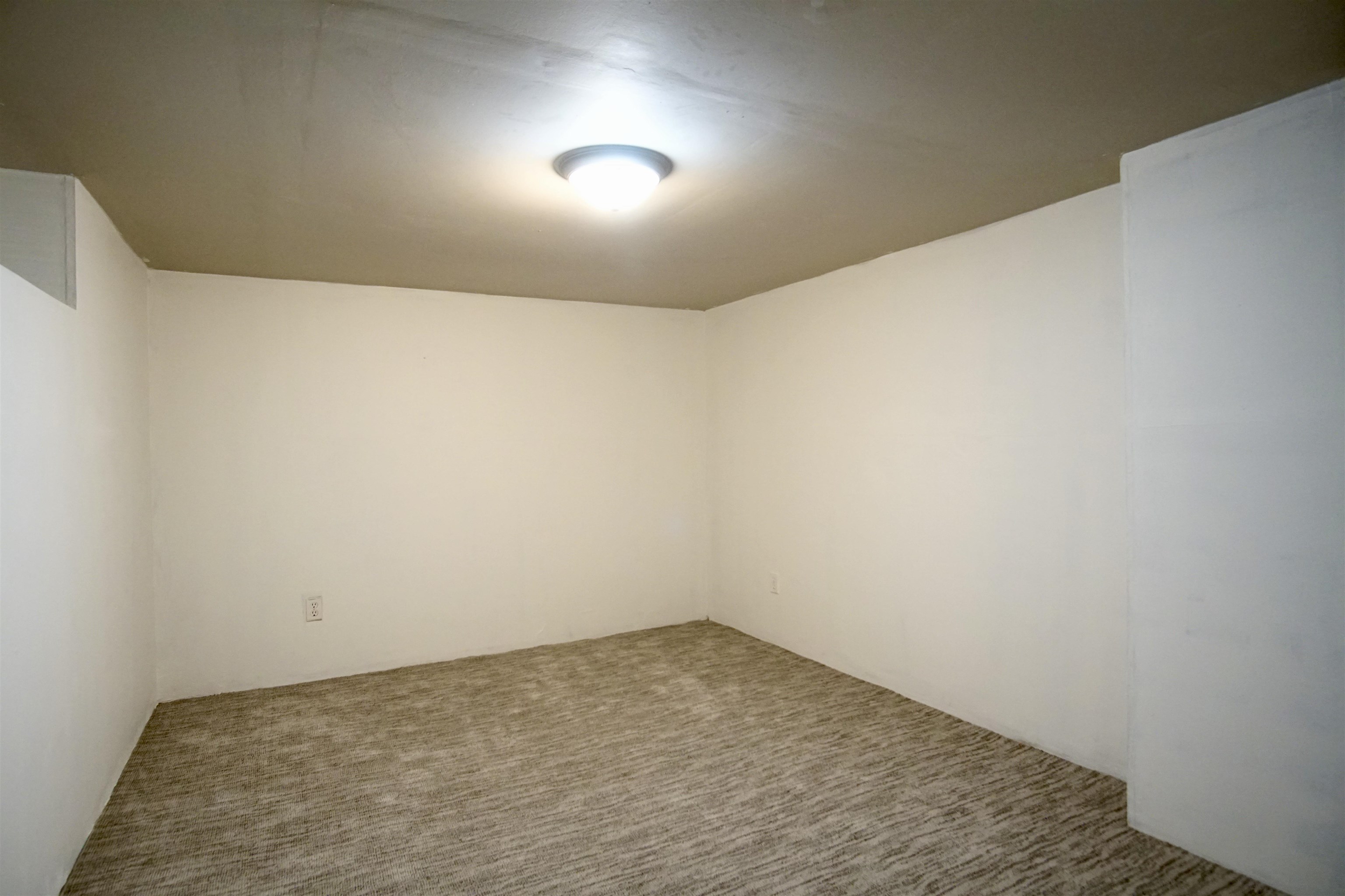 618 East Broad Avenue Spokane, WA 99207 - Photo 32 of 50