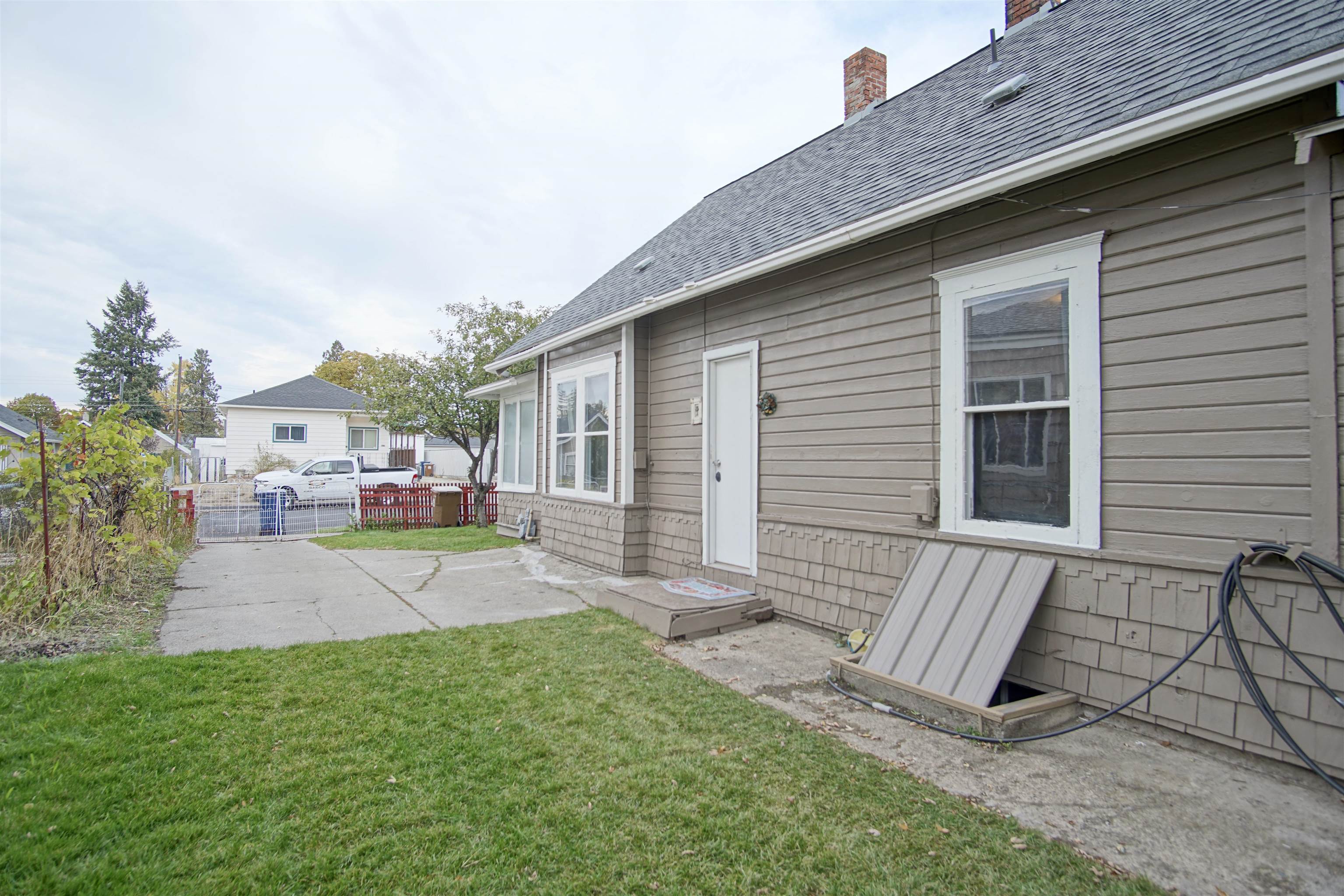 618 East Broad Avenue Spokane, WA 99207 - Photo 42 of 50