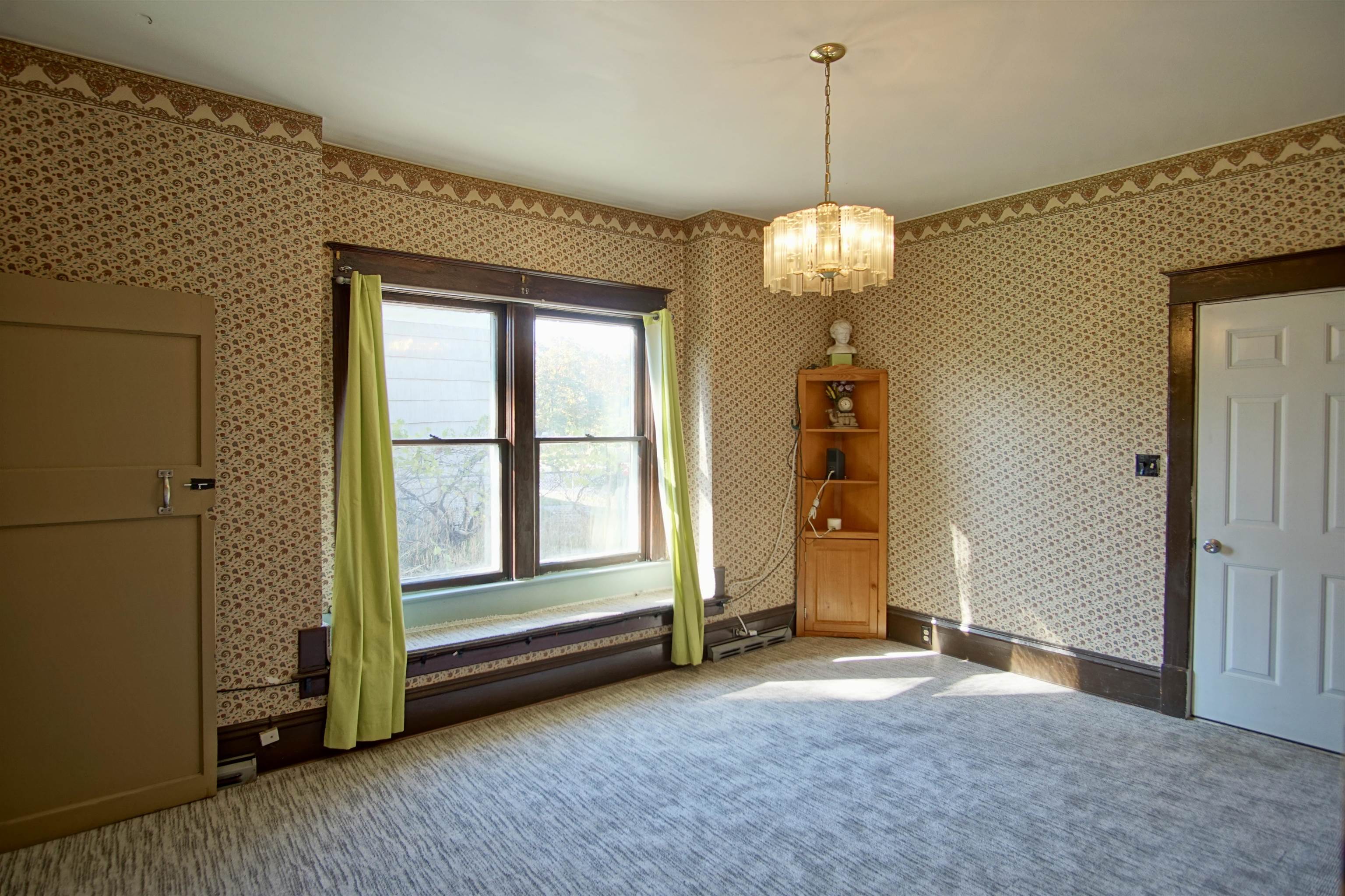 618 East Broad Avenue Spokane, WA 99207 - Photo 8 of 50