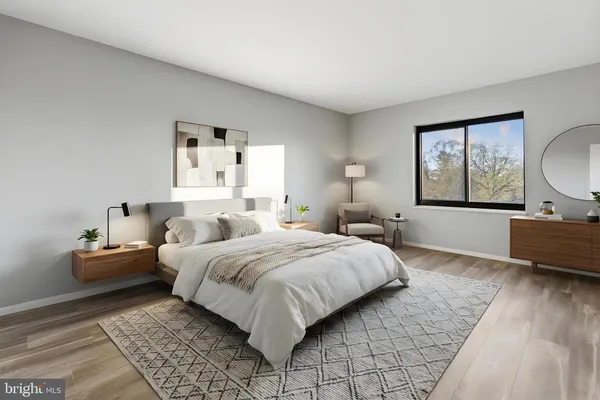 $374,888 | 307 Yoakum Parkway, Unit 706, Alexandria, VA 22304