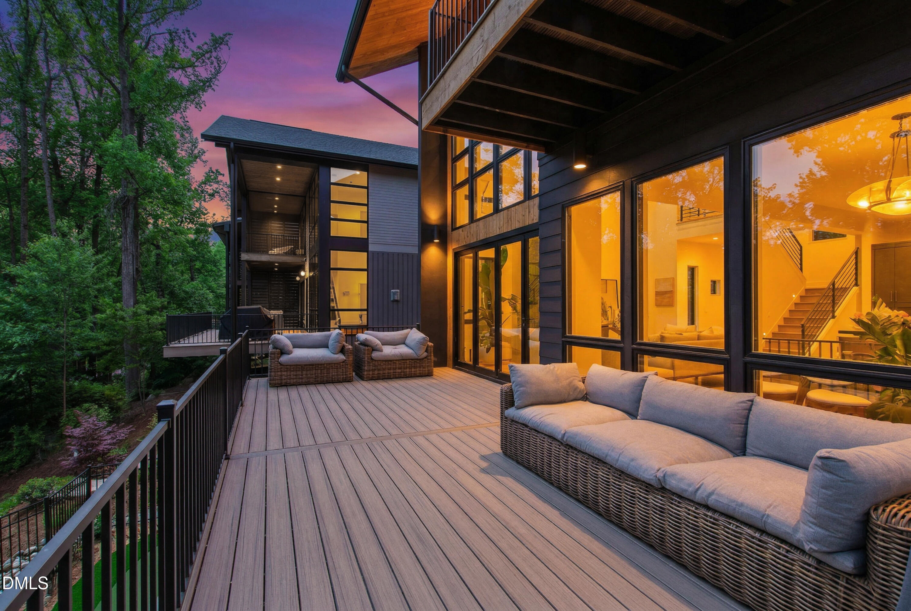 1617 Nottingham Road Raleigh, NC 27607 - Photo 44 of 46 Twilights (3)