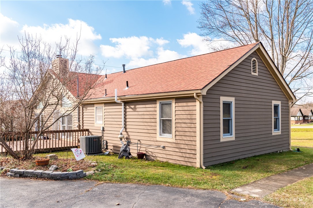 1780 Hanes Road Dayton, OH 45432 - Photo 38 of 54