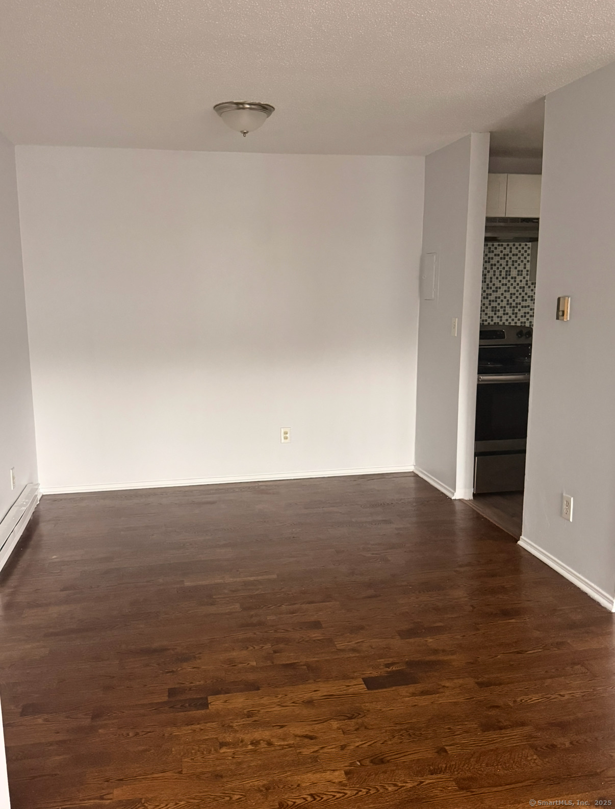 24 Coleman Street, Unit K West Haven, CT 06516 - Photo 2 of 6