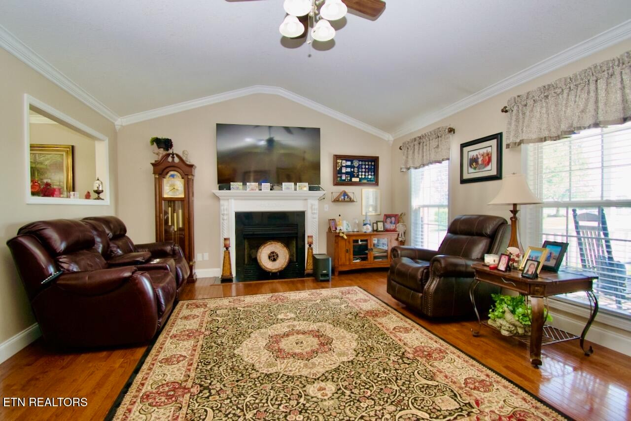 1138 Disco Loop Road Friendsville, TN 37737 - Photo 9 of 60 Gallery Image 9