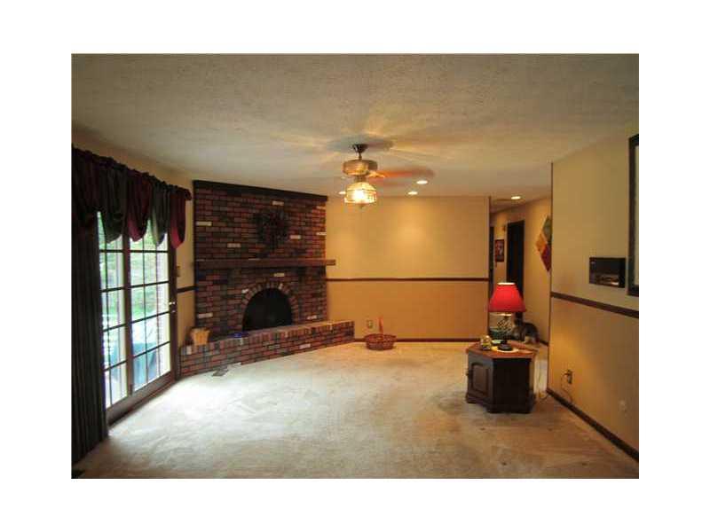 1114 West Stop 11 Road Indianapolis, IN 46217 - Photo 7 of 21 Gallery Image 7