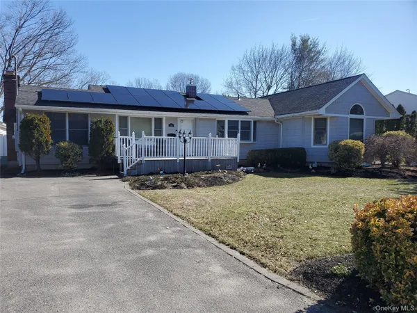 $699,946 | 98 Fawn Lane East, Centereach, NY 11720