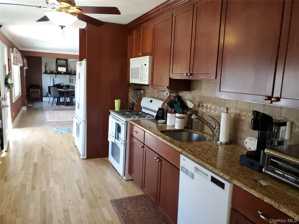 $699,946 | 98 Fawn Lane East, Centereach, NY 11720