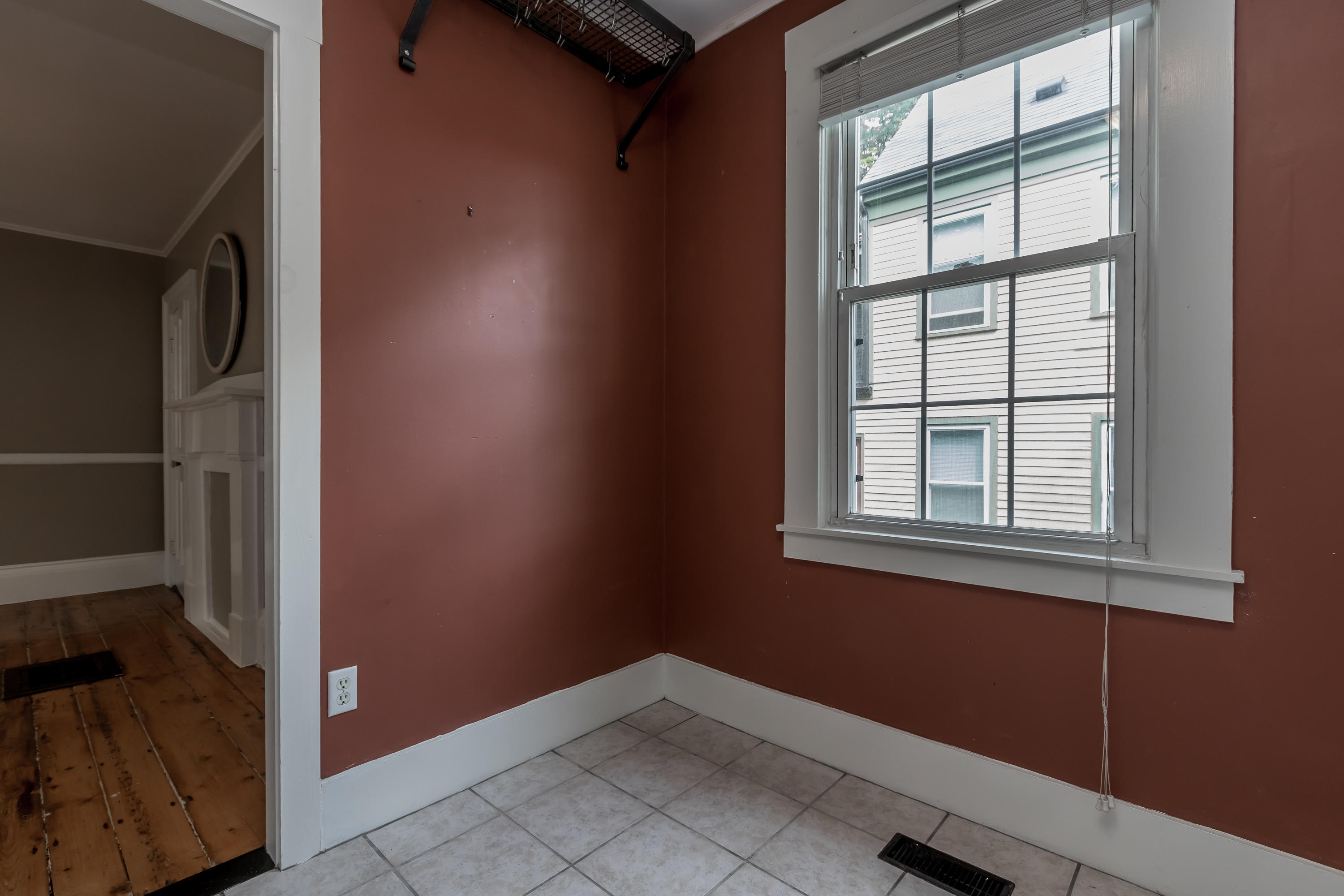 24 Hanover Street, Unit A Portland, ME 04101 - Photo 29 of 62 20210528EG-72029