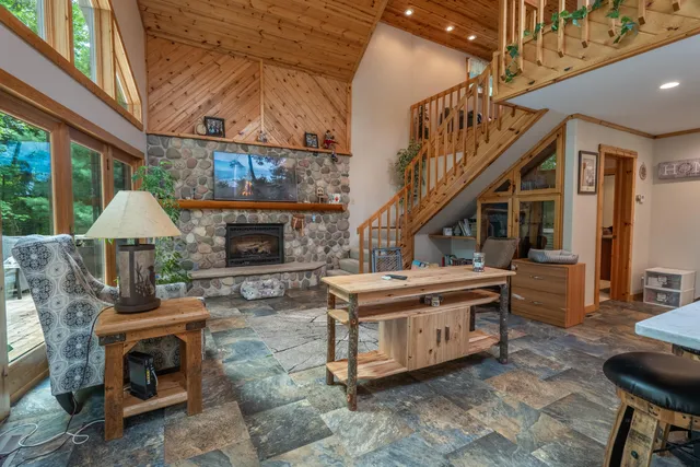 $1,350,000 | N627 Riviera Avenue, Merrillan, WI 54754