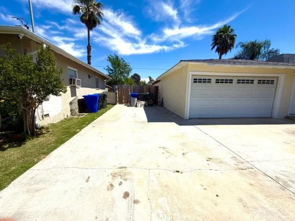 $3,000 | 3892 Kenneth Street, Jurupa Valley, CA 92509