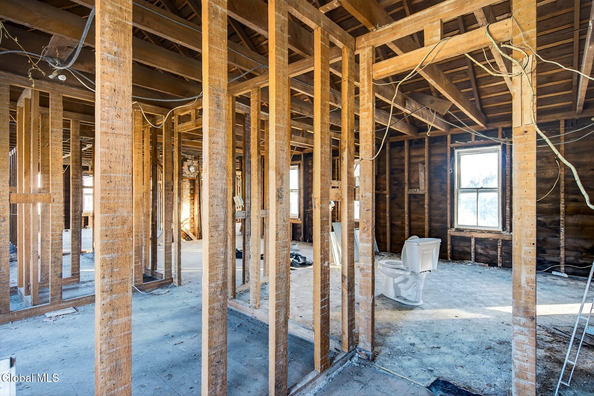 522 Loudon Road Colonie, NY 12211 - Photo 18 of 26 Interior 11