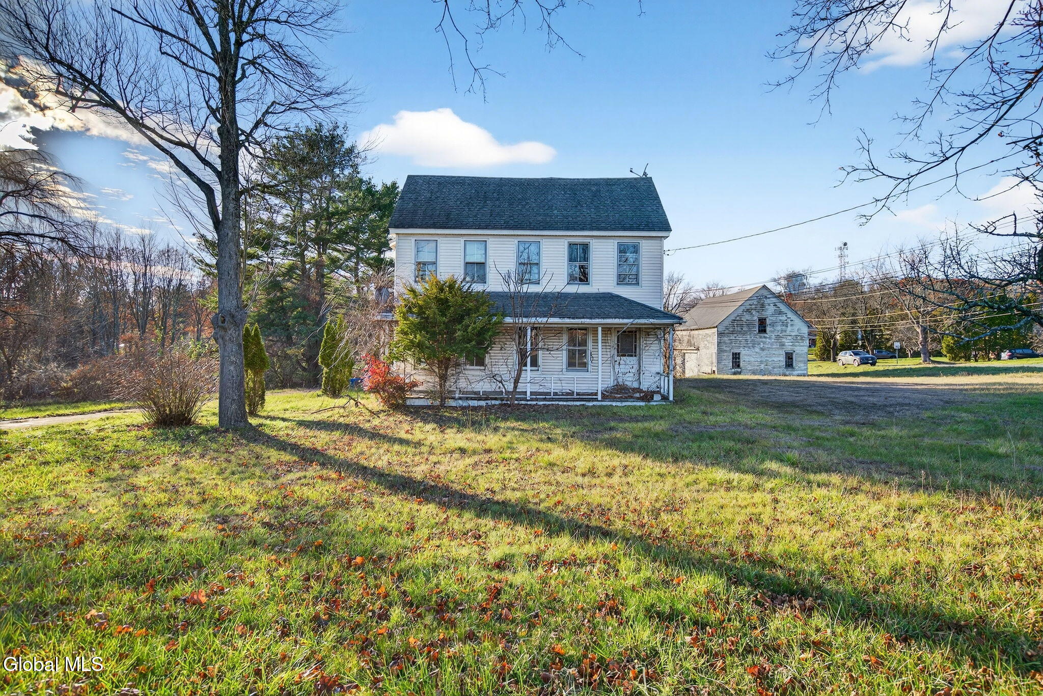 522 Loudon Road Colonie, NY 12211 - Photo 2 of 26 Exterior 02