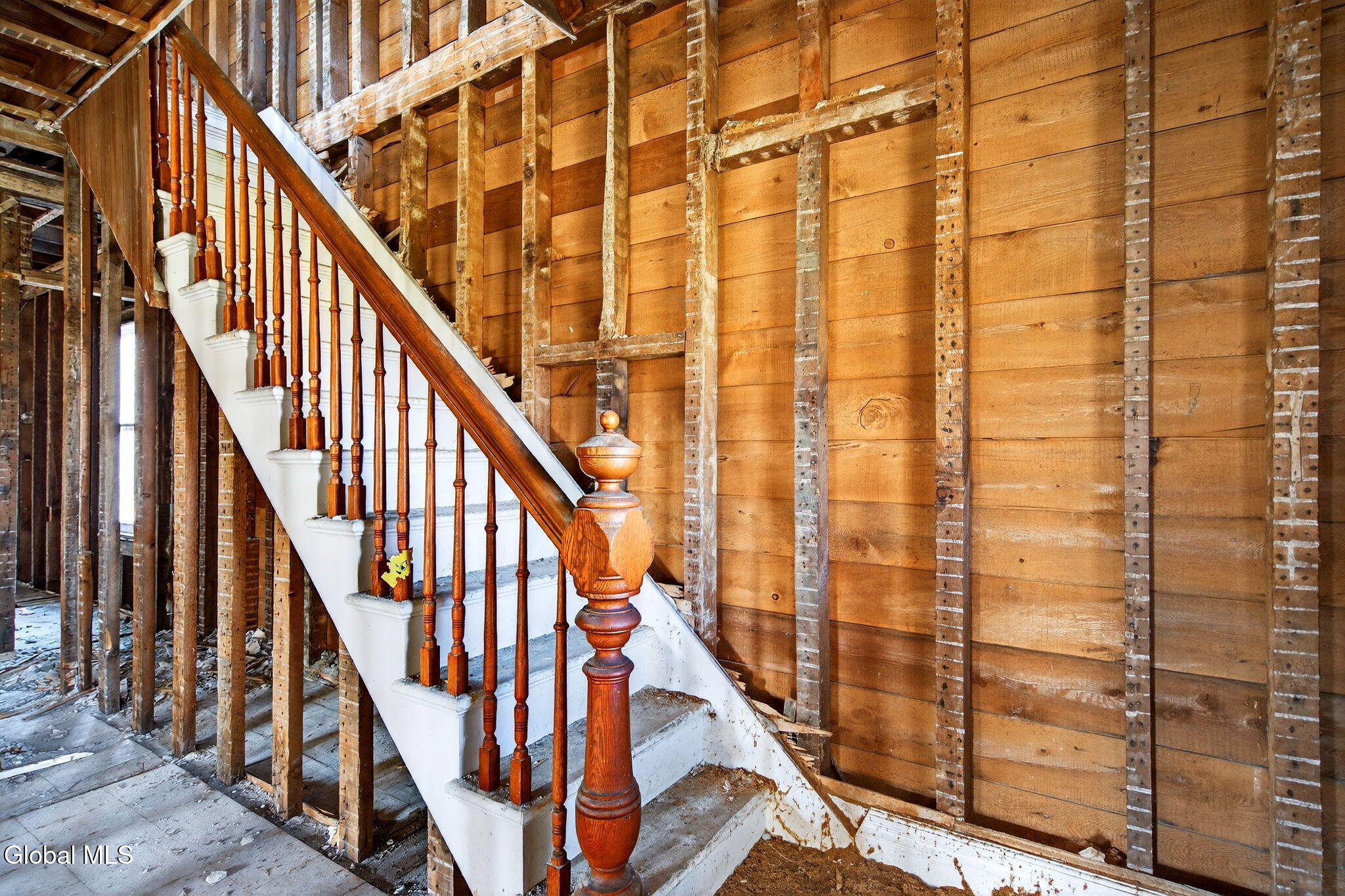 522 Loudon Road Colonie, NY 12211 - Photo 9 of 26 Interior 02