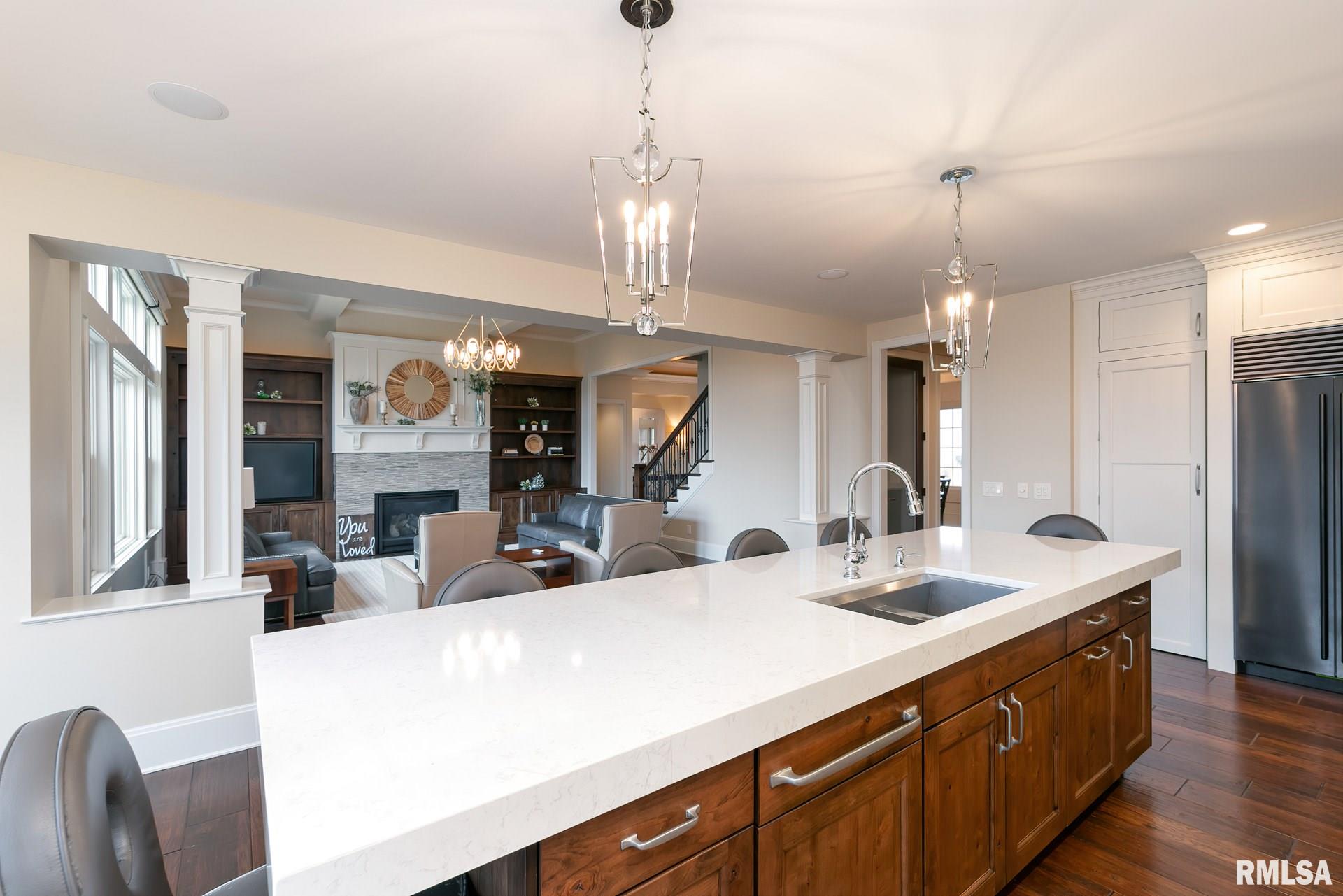 5982 Cardinal Road Bettendorf, IA 52722 - Photo 16 of 50 Gallery Image 16