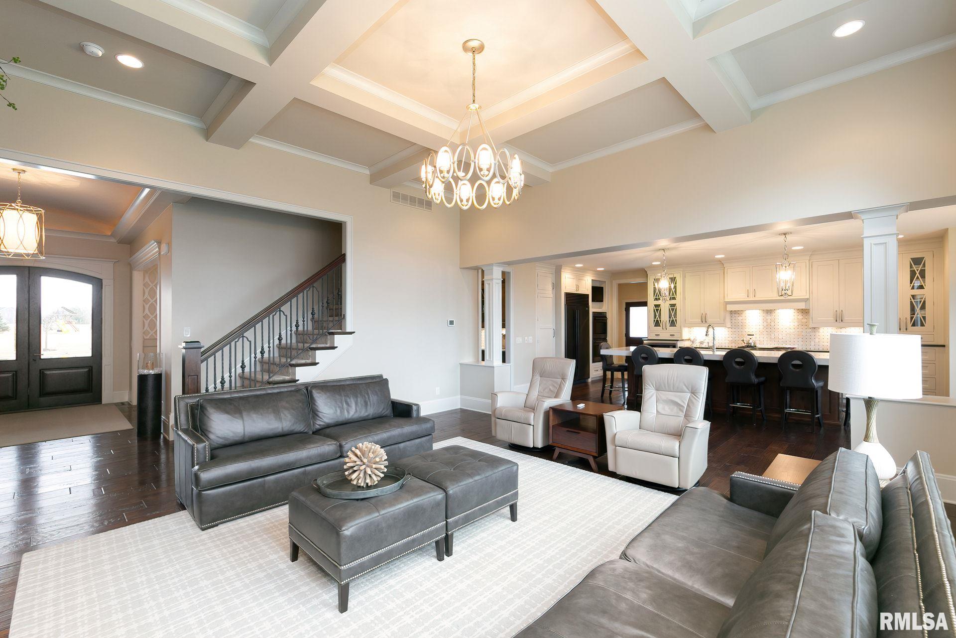 5982 Cardinal Road Bettendorf, IA 52722 - Photo 10 of 50 Gallery Image 10