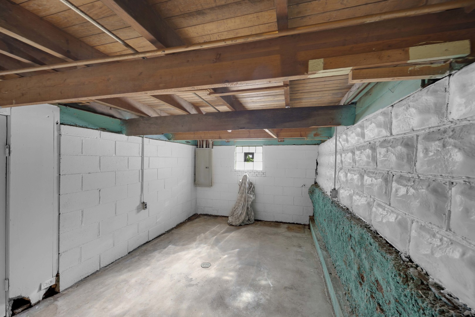 3333 Union Avenue Steger, IL 60475 - Photo 24 of 31 a view of storage and utility room