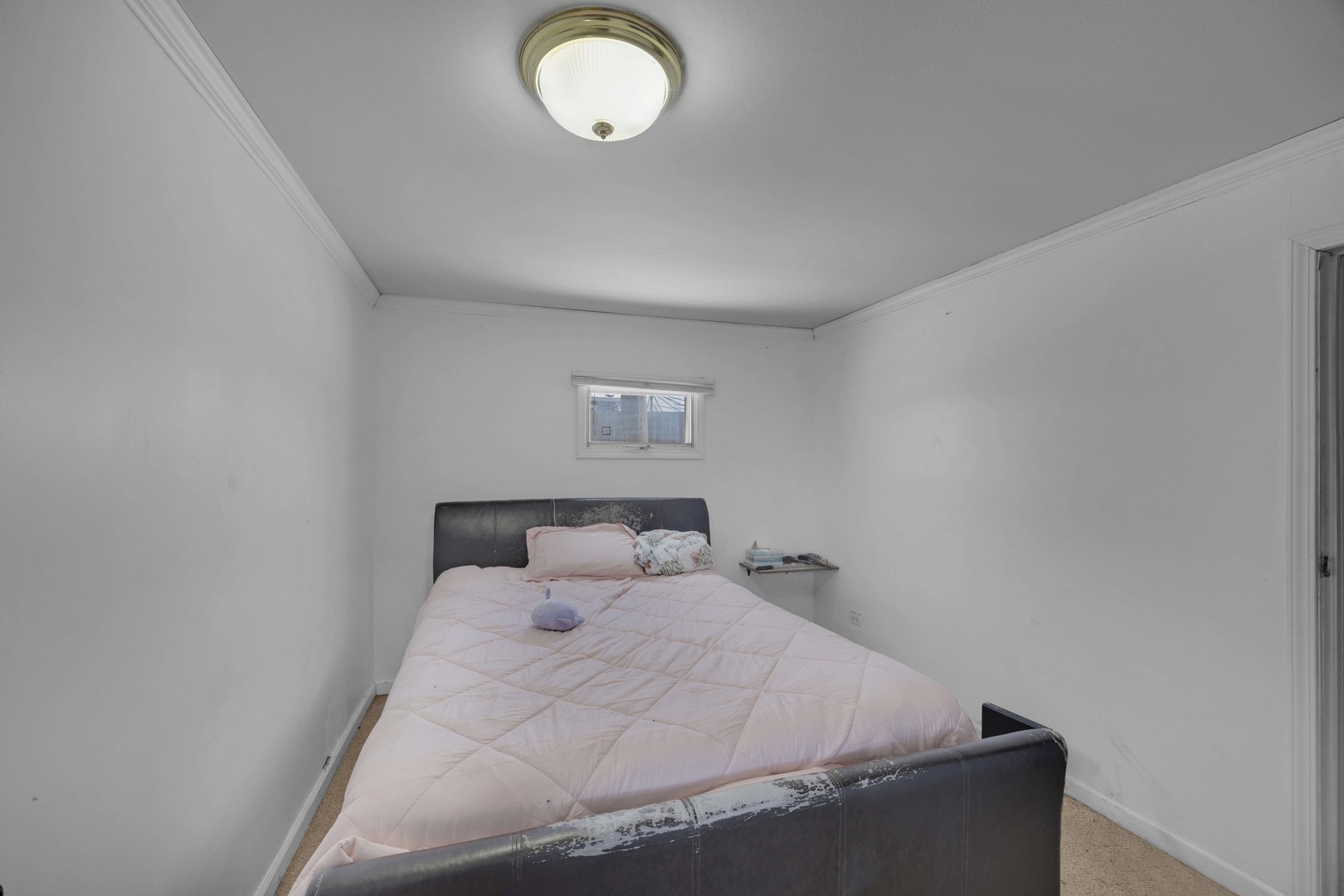 3333 Union Avenue Steger, IL 60475 - Photo 9 of 31 a bed room with a bed