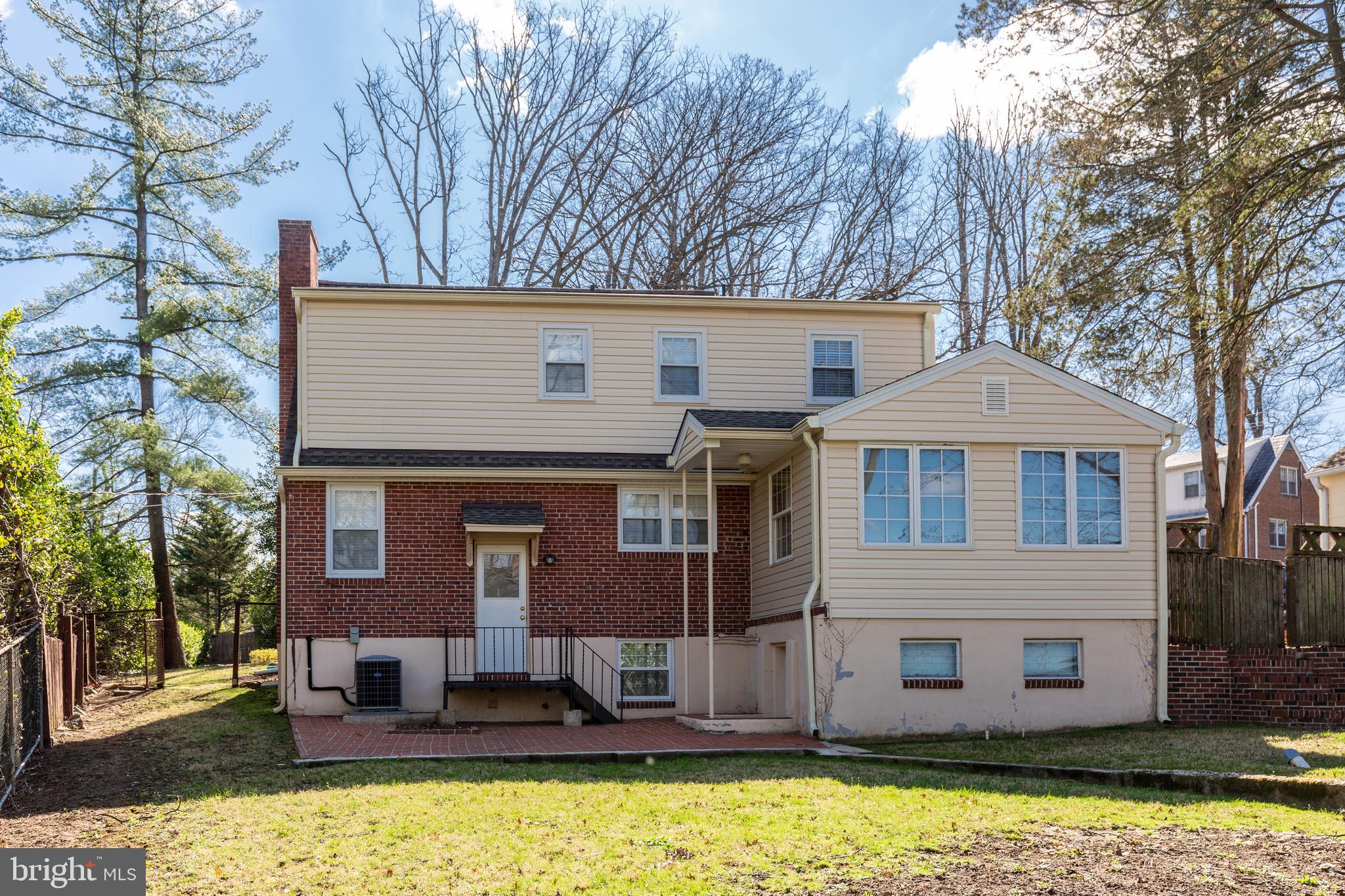 7 Greenbrier Road Towson, MD 21286 - Photo 2 of 43 Gallery Image 2
