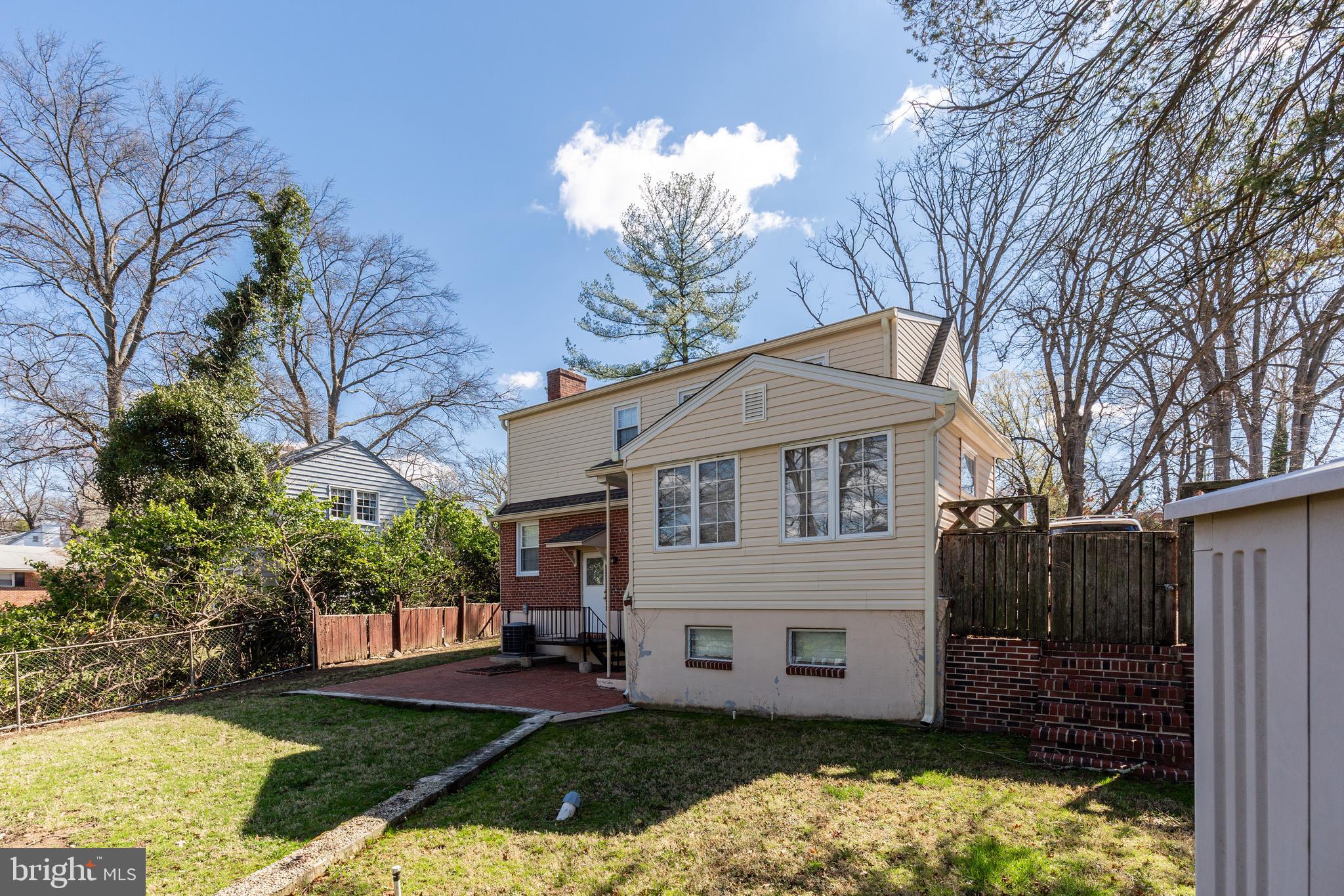 7 Greenbrier Road Towson, MD 21286 - Photo 3 of 43 Gallery Image 3