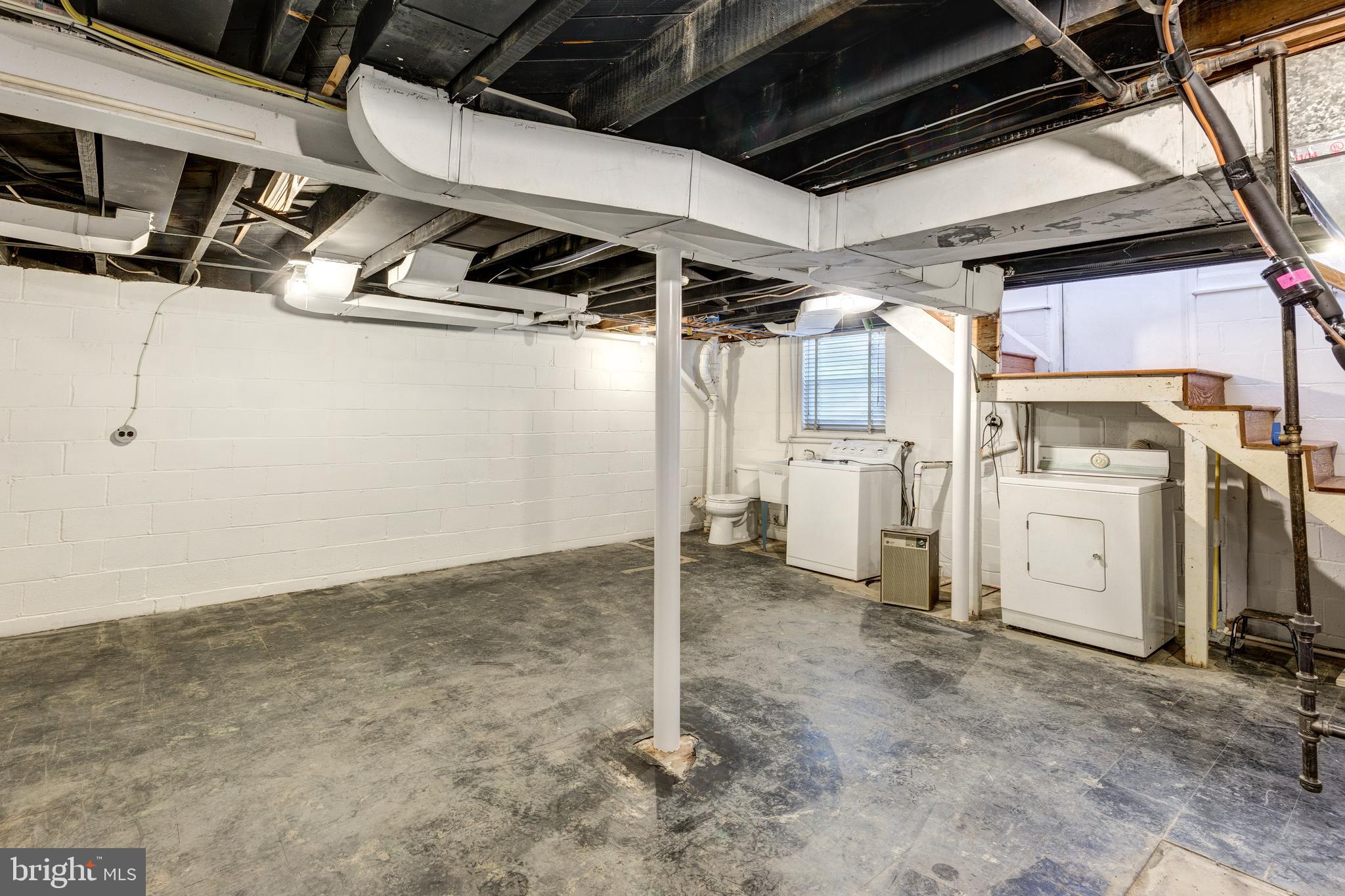 7 Greenbrier Road Towson, MD 21286 - Photo 34 of 43 Gallery Image 34