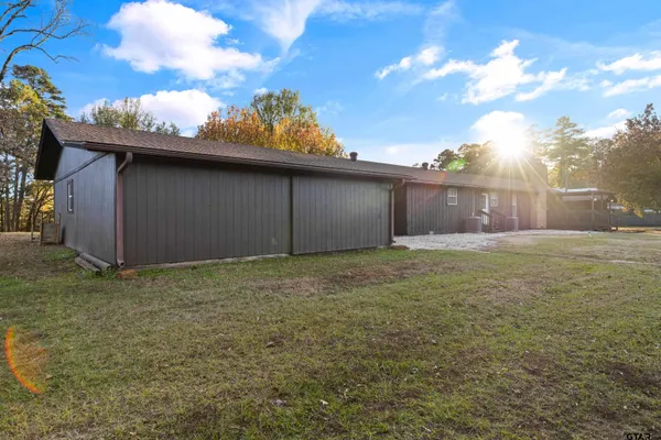 $349,899 | 189 Fm 555, Gilmer, TX 75645