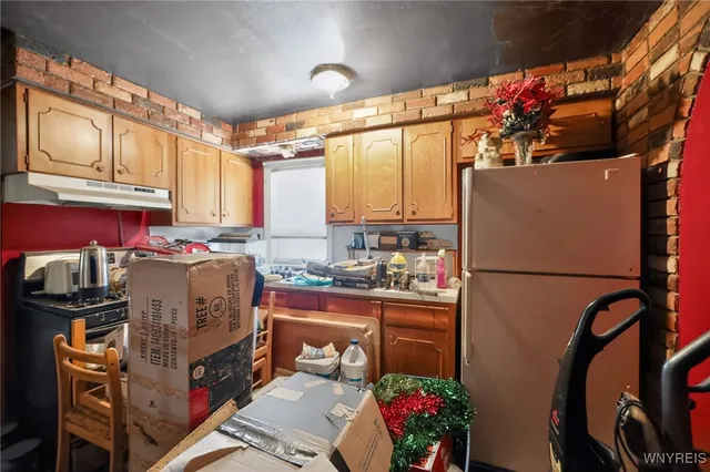 $199,000 | 653 Parkway East, Utica, NY 13501