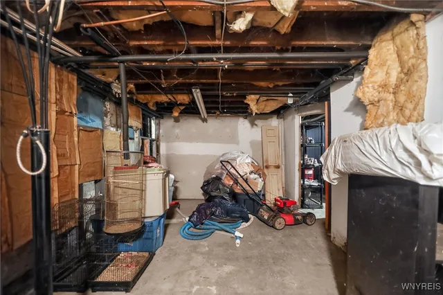 $199,000 | 653 Parkway East, Utica, NY 13501