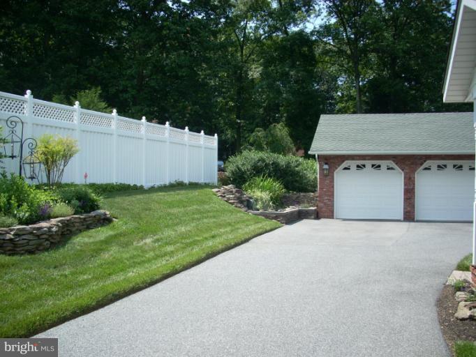 5262 Freter Road Sykesville, MD 21784 - Photo 7 of 23 Exterior (General)