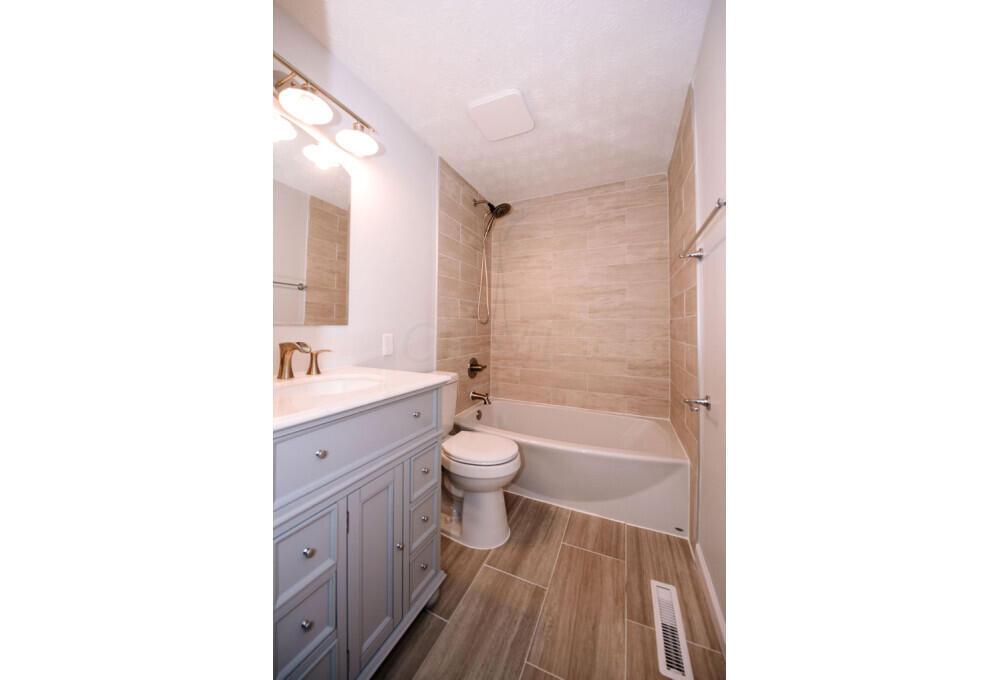 883 Ruma Road Columbus, OH 43207 - Photo 12 of 23 Gallery Image 12
