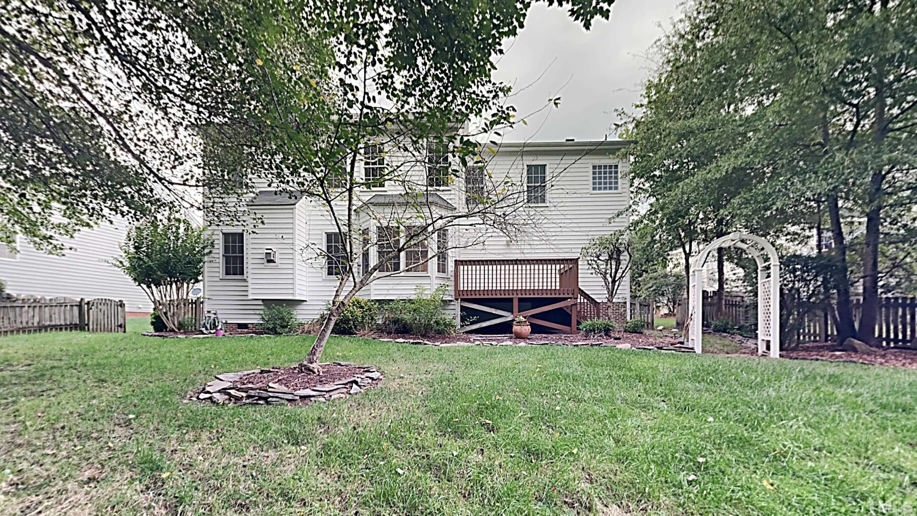 5020 Amberfield Way Raleigh, NC 27604 - Photo 24 of 24 front view of a house with a yard