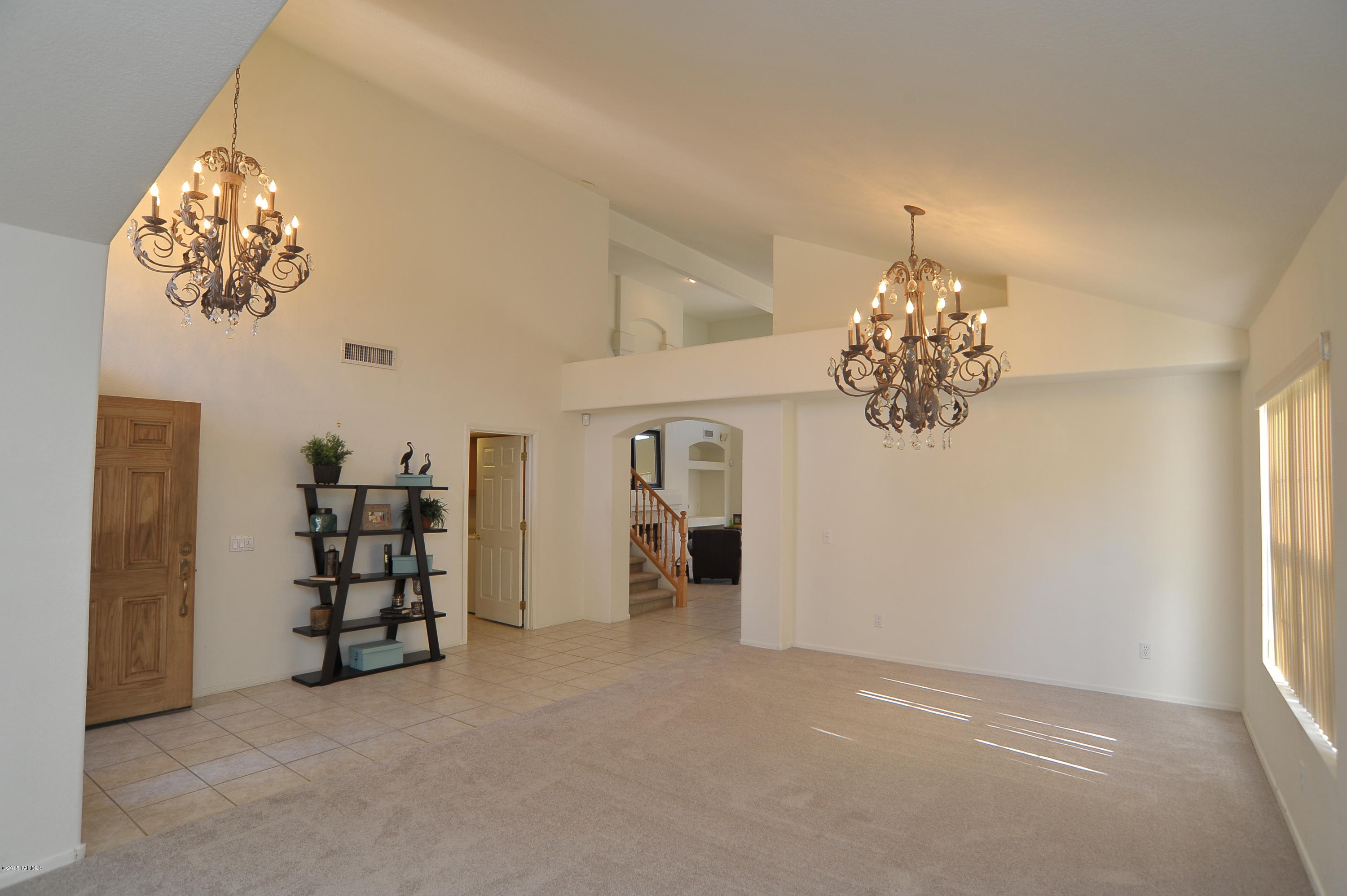 590 Bridal Veil Falls Road Tucson, AZ 85755 - Photo 6 of 41