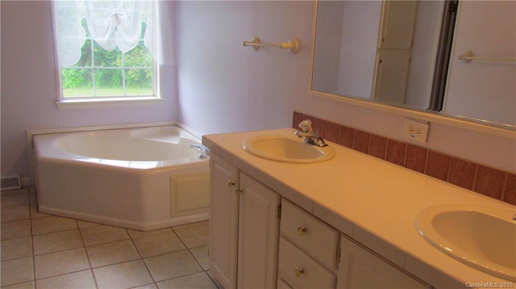 718 Hill River Road Hiddenite, NC 28636 - Photo 21 of 24