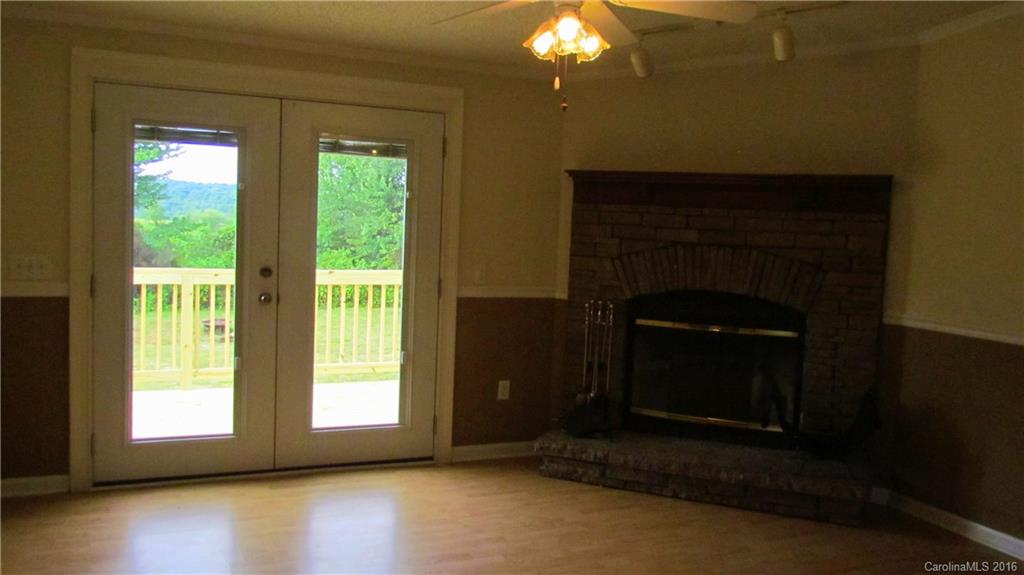 718 Hill River Road Hiddenite, NC 28636 - Photo 10 of 24
