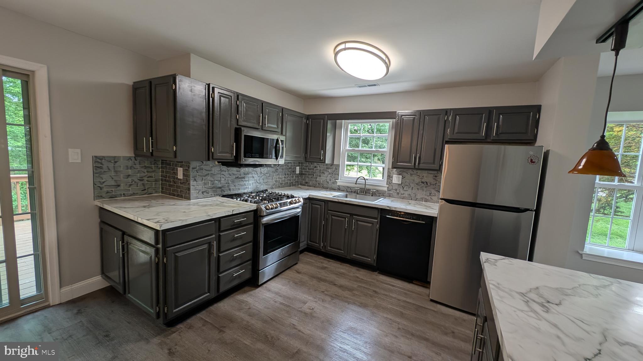 16 Rampart Drive, Unit 16 Chesterbrook, PA 19087 - Photo 6 of 60