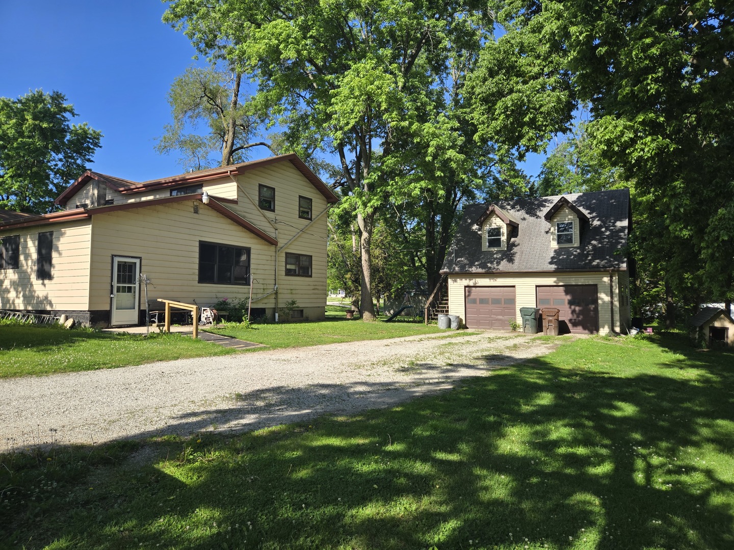 187 East Francis Road New Lenox, IL 60451 - Photo 4 of 16 Gallery Image 4