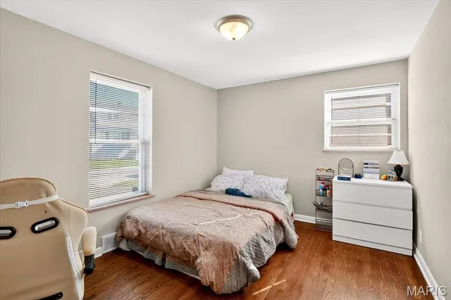 $257,000 | 8106 Fawn Avenue, Brentwood, MO 63144