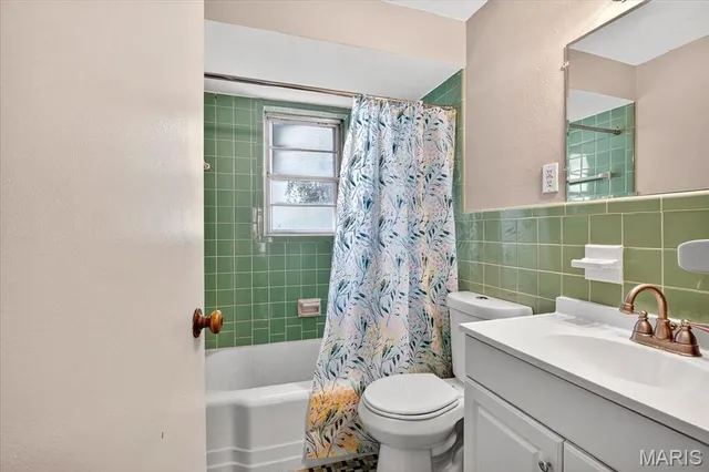 $257,000 | 8106 Fawn Avenue, Brentwood, MO 63144