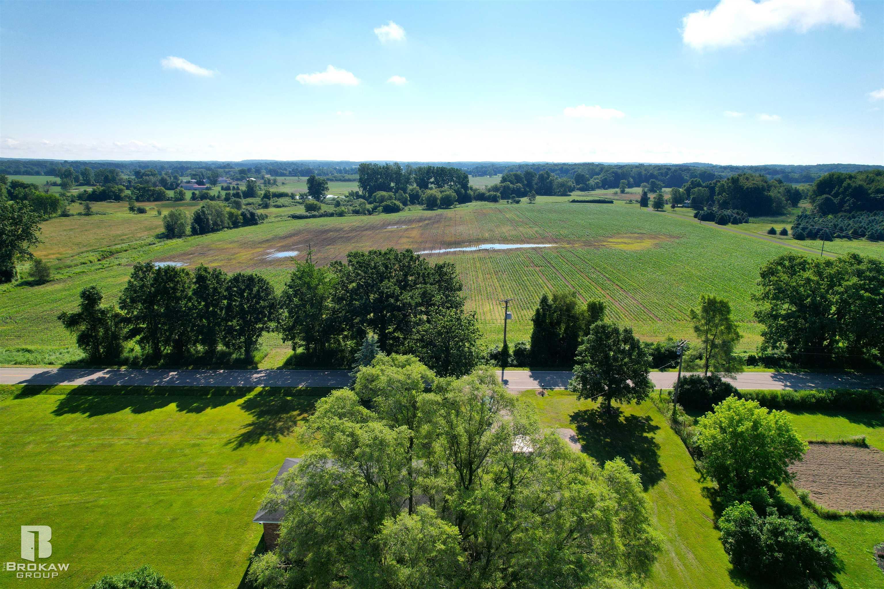 1883 Roods Lake Road Lapeer, MI 48446 - Photo 9 of 67 50146648-72abb99b-b0f4-4d00-817f-f44803db9e8e.JPG