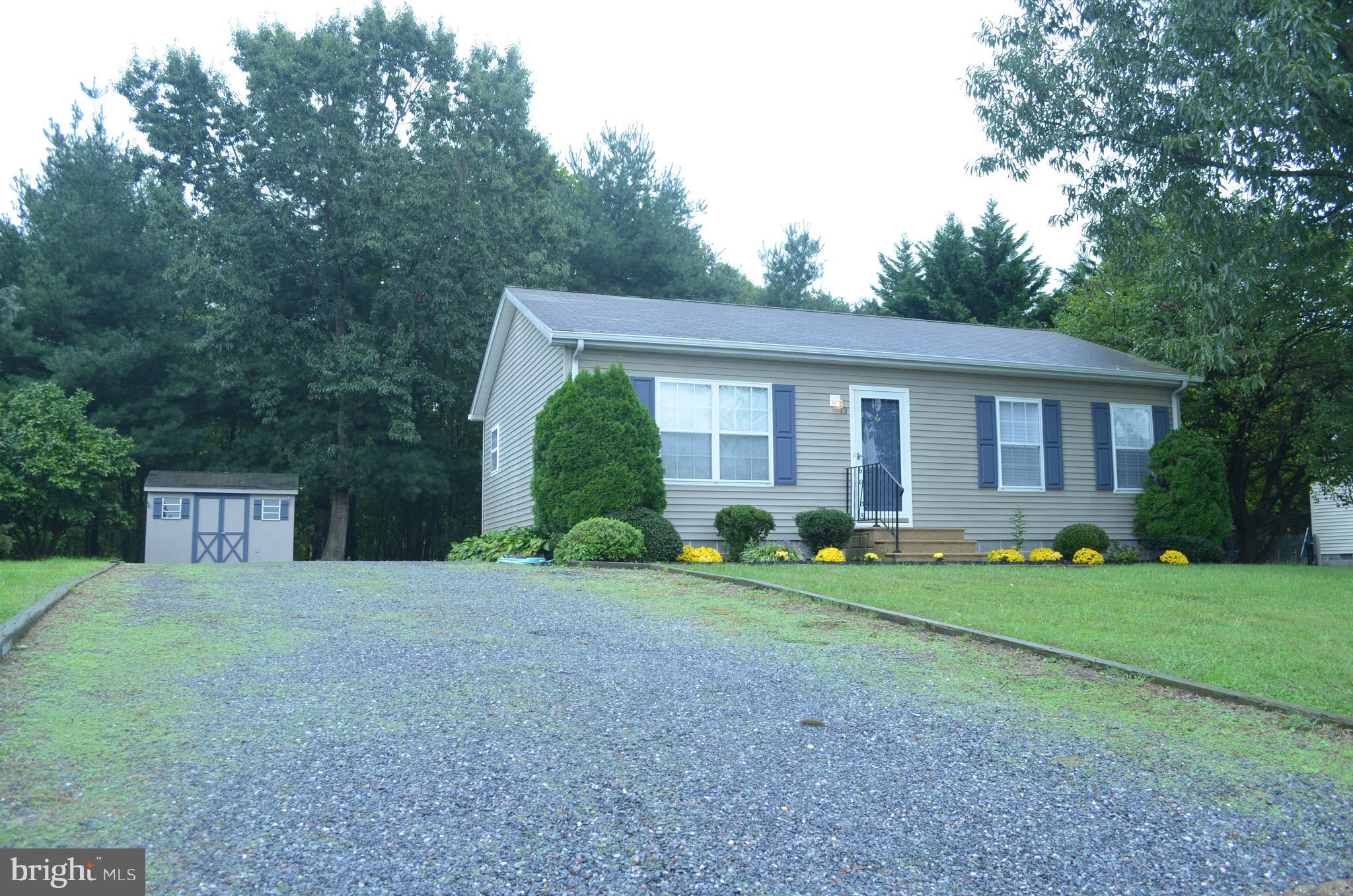 13 Oakview Court Ridgely, MD 21660 - Photo 2 of 3 Exterior (Front)