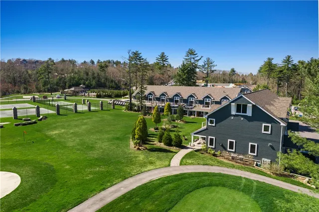 $1,900,000 | 3 White Hawk Ridge, Richmond, RI 02898