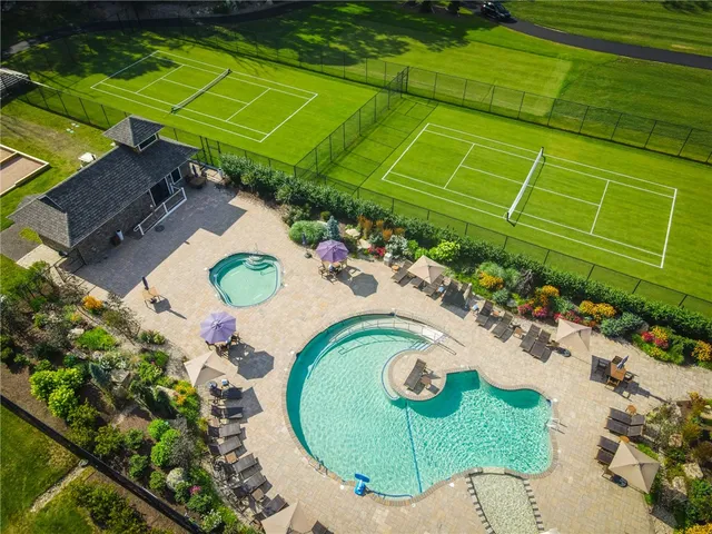 $1,900,000 | 3 White Hawk Ridge, Richmond, RI 02898