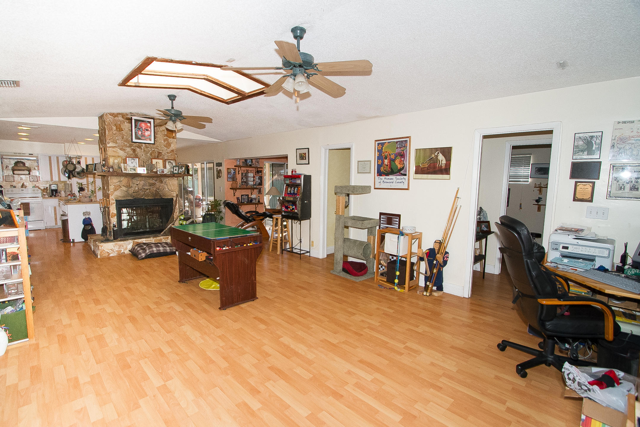1011 Southwest 11th Terrace Boca Raton, FL 33486 - Photo 13 of 38 Family Room