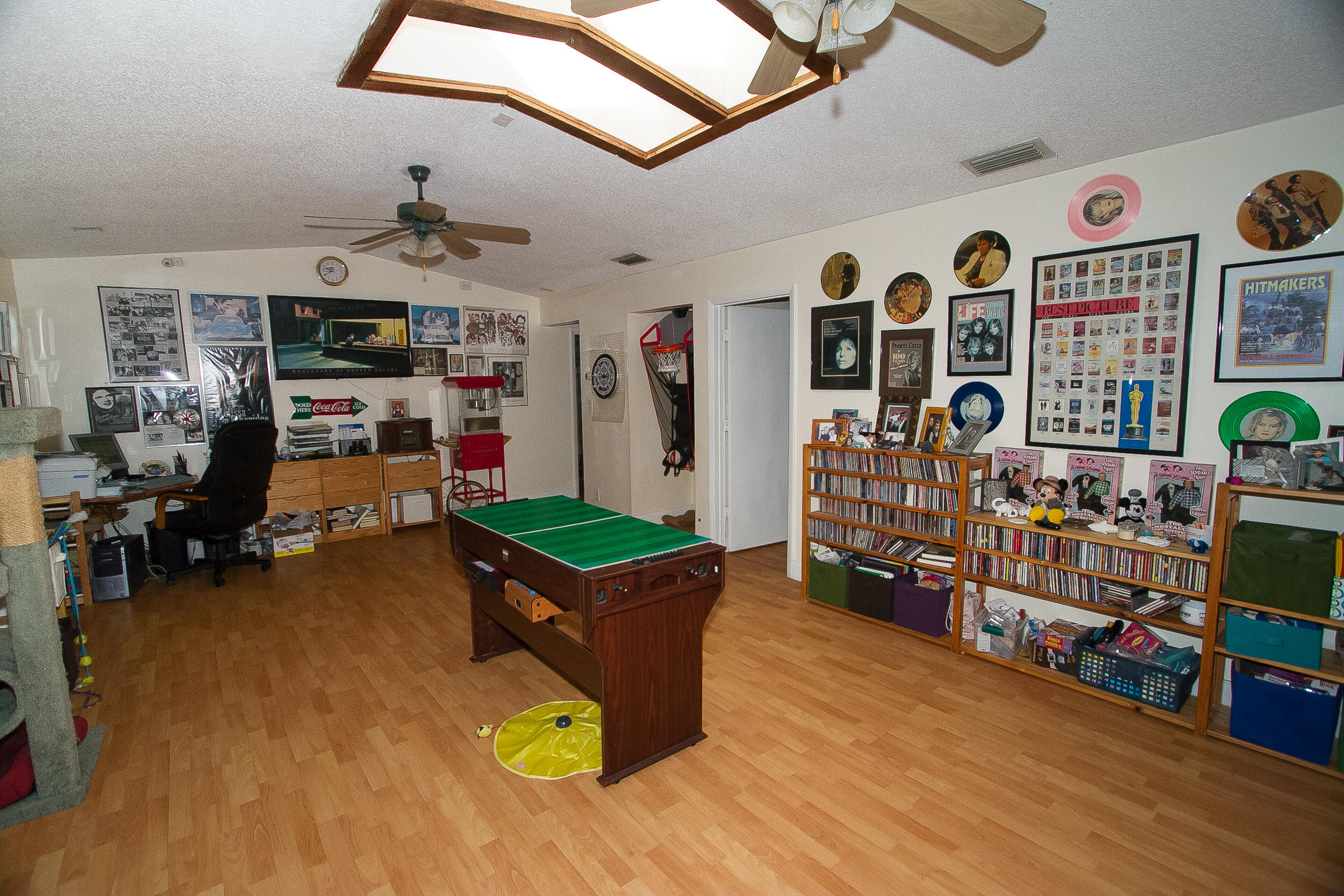 1011 Southwest 11th Terrace Boca Raton, FL 33486 - Photo 14 of 38 Family Room- Great Room