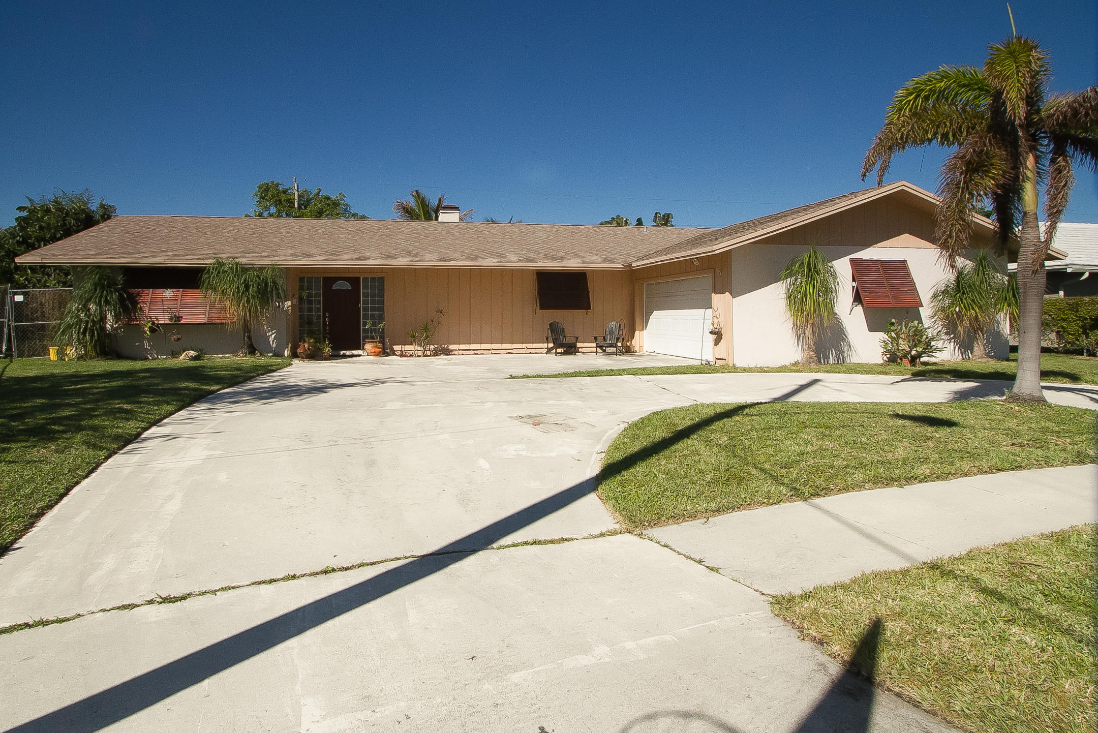 1011 Southwest 11th Terrace Boca Raton, FL 33486 - Photo 2 of 38 Front View